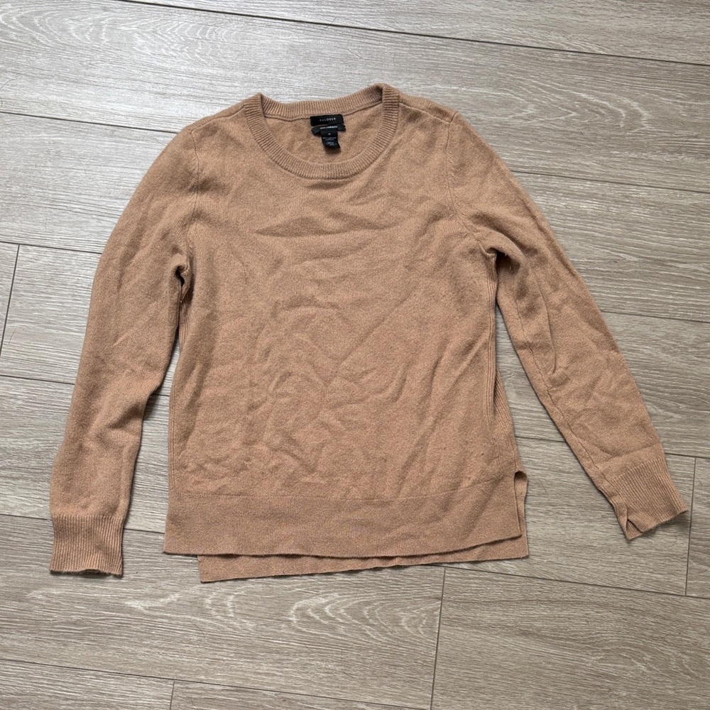 Halogen 100% Cashmere Long Sleeve Camel/Tan
